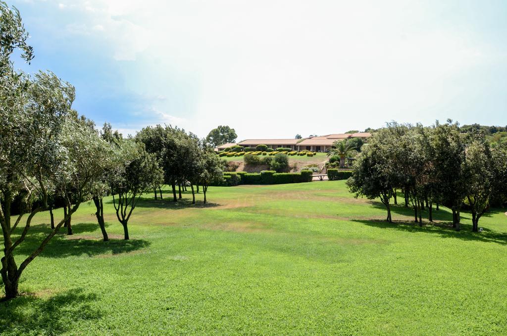פאלאו Residence Porto Mannu מראה חיצוני תמונה