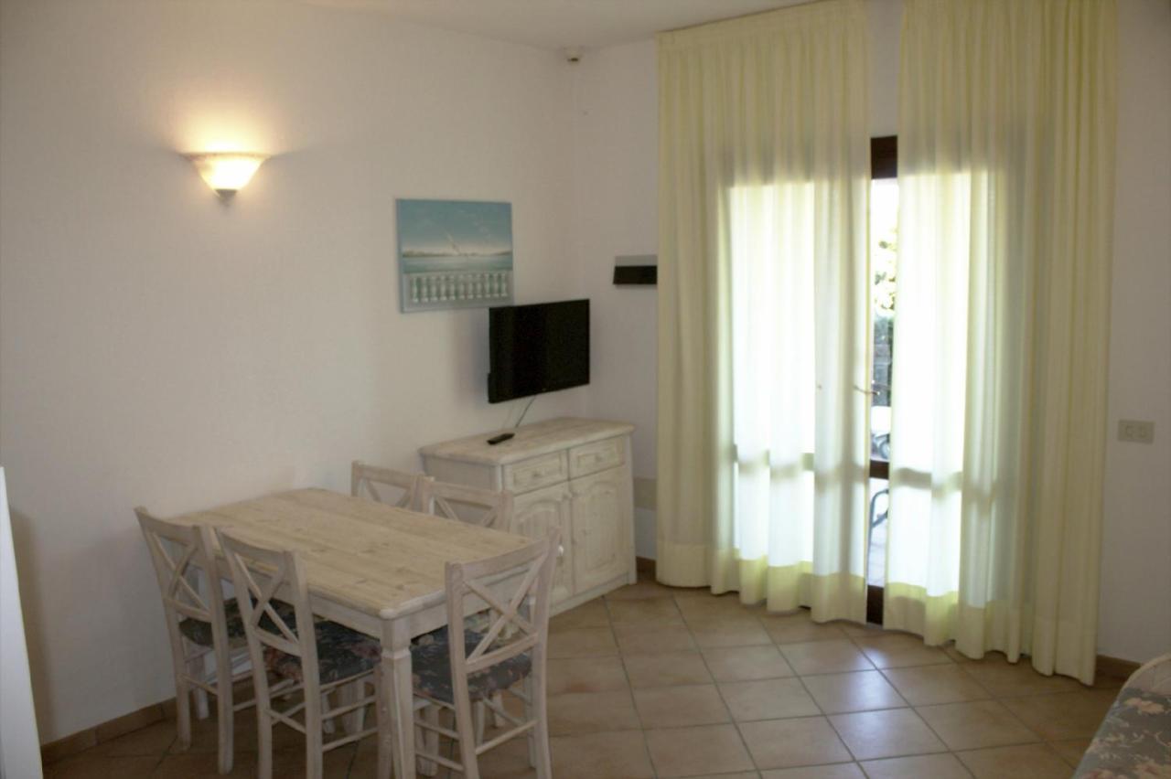 פאלאו Residence Porto Mannu מראה חיצוני תמונה