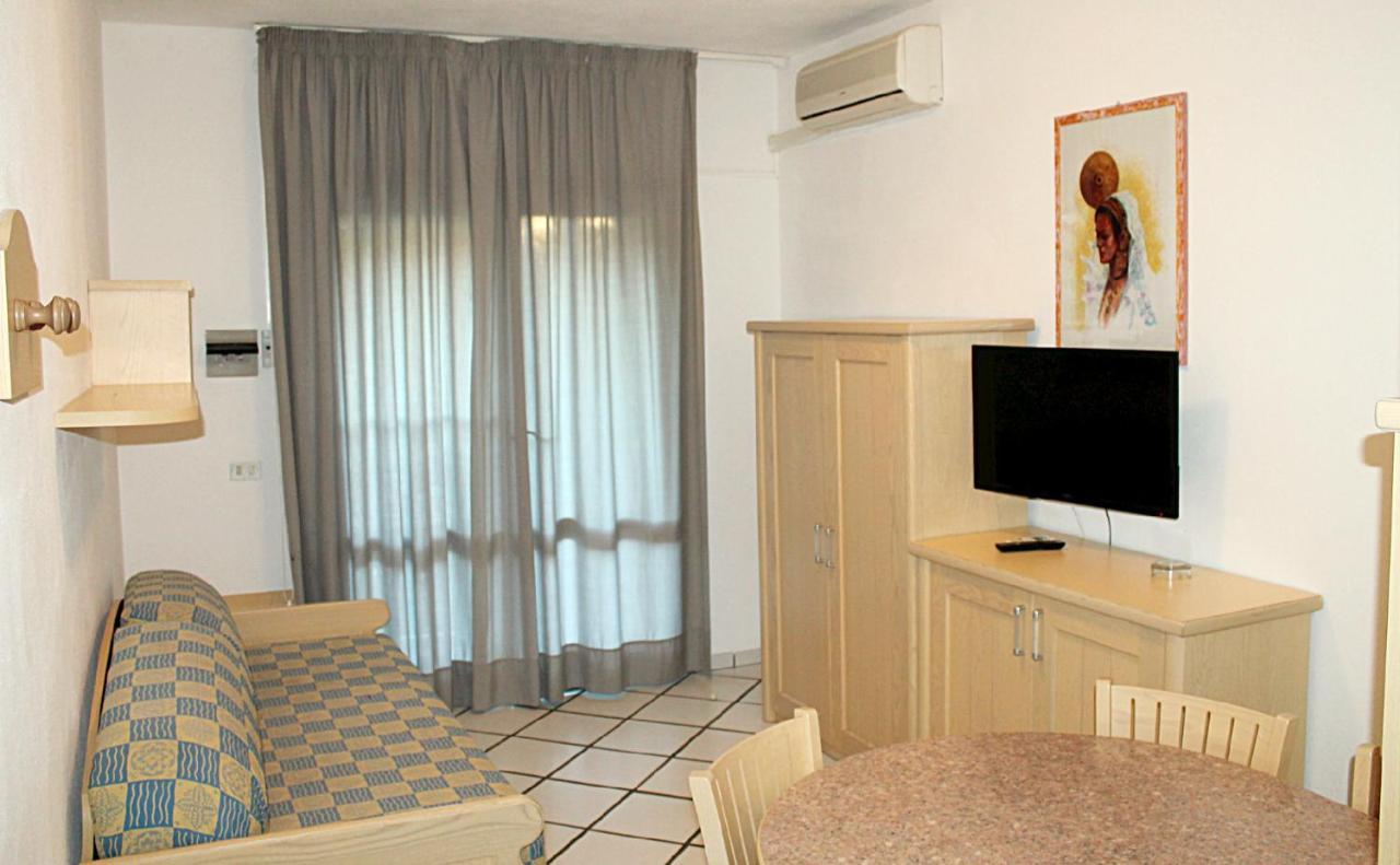 פאלאו Residence Porto Mannu מראה חיצוני תמונה