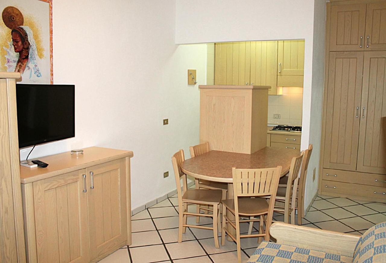 פאלאו Residence Porto Mannu מראה חיצוני תמונה